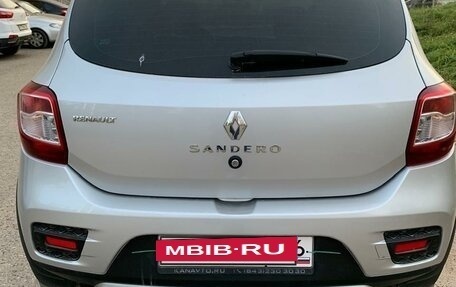 Renault Sandero II рестайлинг, 2015 год, 960 000 рублей, 3 фотография