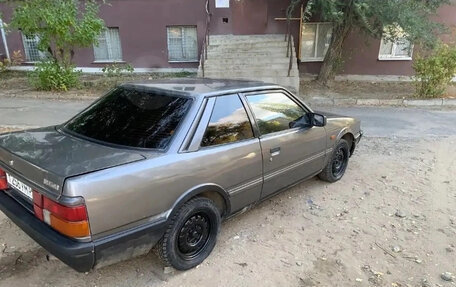 Mazda 626, 1985 год, 120 000 рублей, 4 фотография