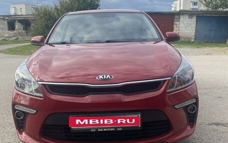 KIA Rio IV, 2018 год, 1 870 000 рублей, 4 фотография