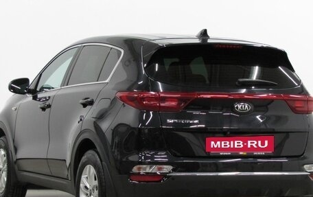 KIA Sportage IV рестайлинг, 2018 год, 2 015 000 рублей, 3 фотография