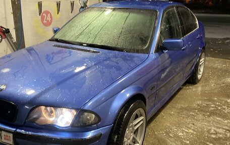 BMW 3 серия, 2001 год, 600 000 рублей, 2 фотография