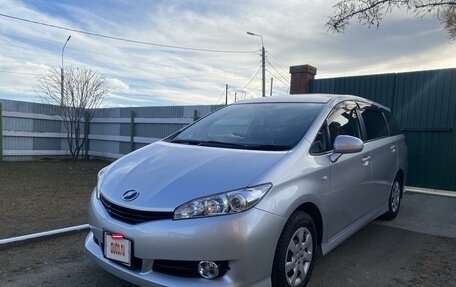 Toyota Wish II, 2011 год, 1 545 000 рублей, 2 фотография