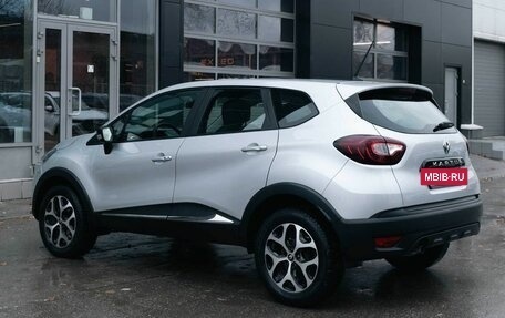 Renault Kaptur I рестайлинг, 2021 год, 1 830 000 рублей, 3 фотография