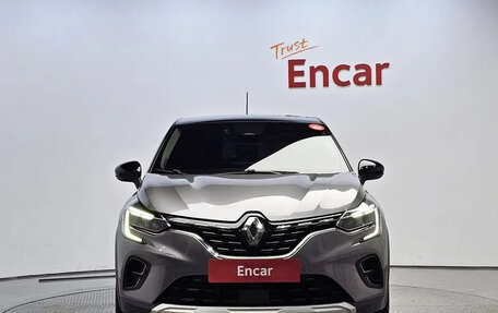 Renault Captur II, 2020 год, 1 700 000 рублей, 3 фотография