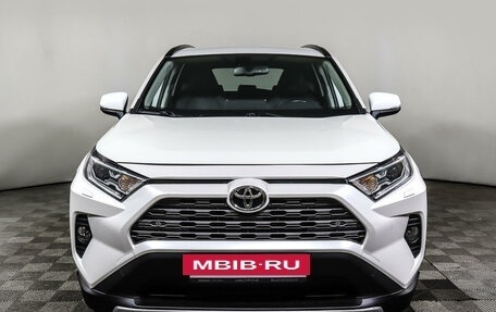 Toyota RAV4, 2020 год, 3 249 000 рублей, 2 фотография