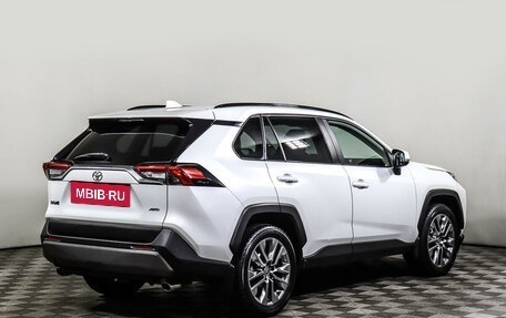 Toyota RAV4, 2020 год, 3 249 000 рублей, 5 фотография