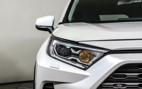 Toyota RAV4, 2020 год, 3 249 000 рублей, 21 фотография