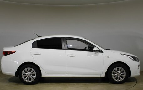 KIA Rio IV, 2017 год, 1 350 000 рублей, 4 фотография