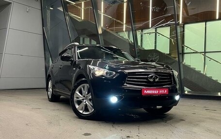 Infiniti QX70, 2014 год, 2 250 000 рублей, 1 фотография