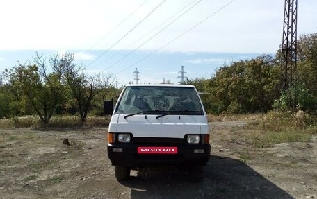 Mitsubishi Delica III, 1994 год, 360 000 рублей, 2 фотография