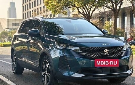 Peugeot 5008 II, 2021 год, 2 200 000 рублей, 3 фотография