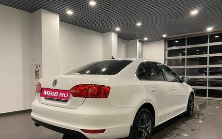 Volkswagen Jetta VI, 2012 год, 1 084 000 рублей, 3 фотография