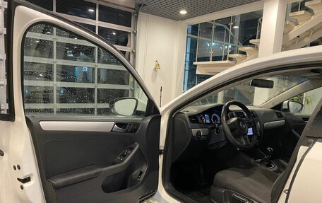 Volkswagen Jetta VI, 2012 год, 1 084 000 рублей, 21 фотография