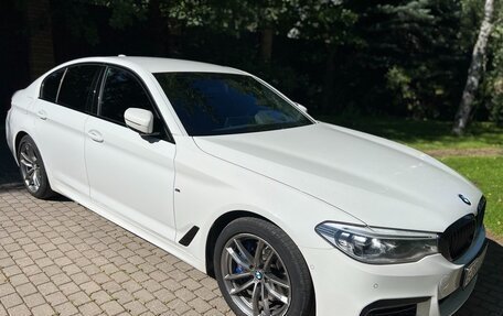 BMW 5 серия, 2019 год, 4 400 000 рублей, 4 фотография