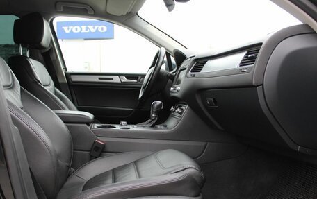 Volkswagen Touareg III, 2014 год, 2 750 000 рублей, 29 фотография