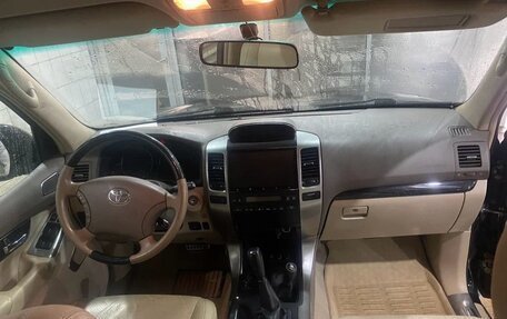 Toyota Land Cruiser Prado 120 рестайлинг, 2008 год, 3 400 000 рублей, 7 фотография