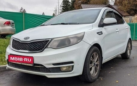 KIA Rio III рестайлинг, 2015 год, 650 000 рублей, 1 фотография