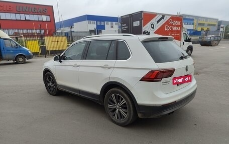 Volkswagen Tiguan II, 2017 год, 2 585 000 рублей, 6 фотография