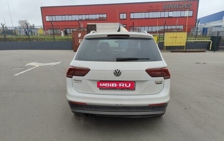 Volkswagen Tiguan II, 2017 год, 2 585 000 рублей, 5 фотография