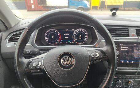 Volkswagen Tiguan II, 2017 год, 2 585 000 рублей, 9 фотография