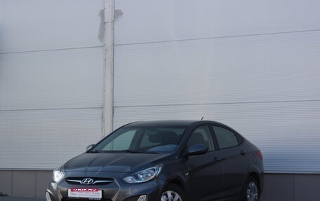 Hyundai Accent IV, 2011 год, 795 000 рублей, 1 фотография