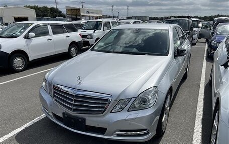 Mercedes-Benz E-Класс, 2012 год, 1 340 000 рублей, 3 фотография