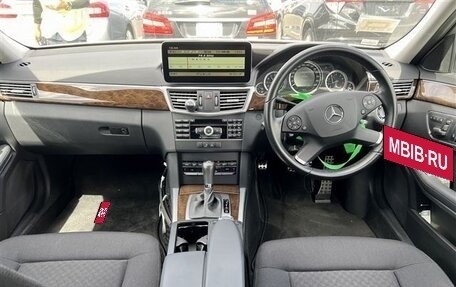 Mercedes-Benz E-Класс, 2012 год, 1 340 000 рублей, 6 фотография