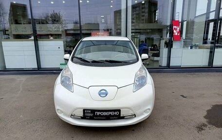 Nissan Leaf I, 2013 год, 1 203 000 рублей, 2 фотография