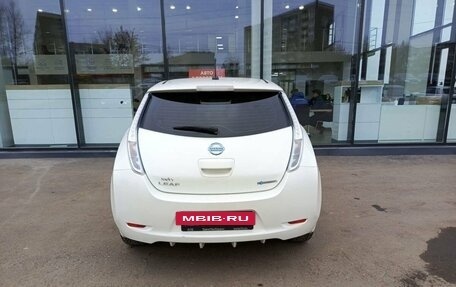 Nissan Leaf I, 2013 год, 1 203 000 рублей, 6 фотография