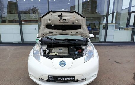 Nissan Leaf I, 2013 год, 1 203 000 рублей, 9 фотография