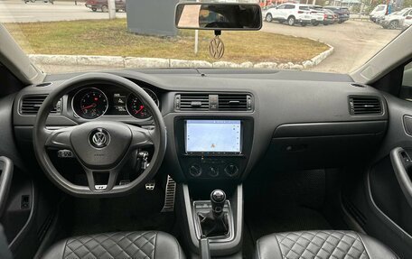 Volkswagen Jetta VI, 2015 год, 1 180 990 рублей, 3 фотография