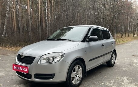 Skoda Fabia II, 2010 год, 670 000 рублей, 5 фотография