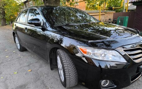 Toyota Camry, 2011 год, 1 900 000 рублей, 3 фотография