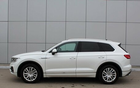 Volkswagen Touareg III, 2019 год, 5 350 000 рублей, 2 фотография