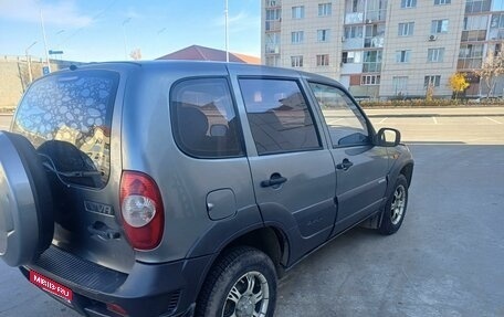 Chevrolet Niva I рестайлинг, 2012 год, 365 000 рублей, 1 фотография