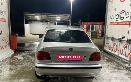 BMW 5 серия, 1997 год, 550 000 рублей, 3 фотография