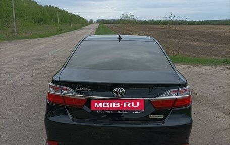 Toyota Camry, 2017 год, 2 150 000 рублей, 5 фотография