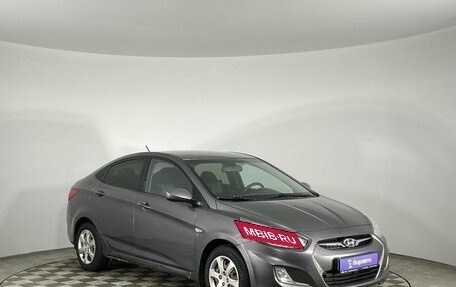 Hyundai Solaris II рестайлинг, 2012 год, 860 000 рублей, 2 фотография