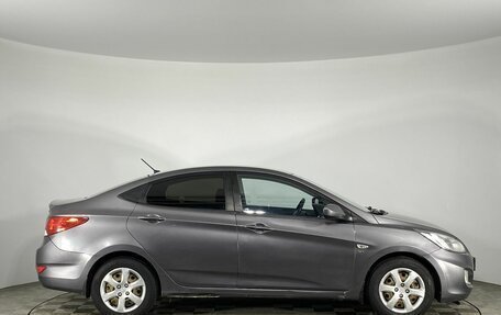 Hyundai Solaris II рестайлинг, 2012 год, 860 000 рублей, 10 фотография