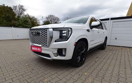 GMC Yukon IV, 2021 год, 11 604 435 рублей, 1 фотография