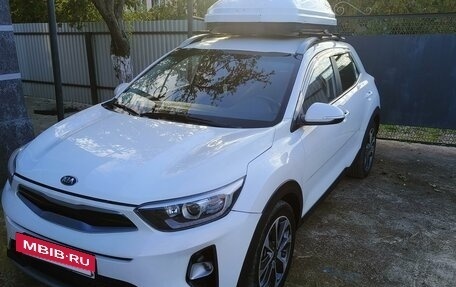 KIA Stonic, 2018 год, 1 700 000 рублей, 8 фотография