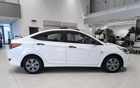 Hyundai Solaris II рестайлинг, 2015 год, 1 489 000 рублей, 4 фотография