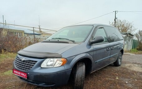 Chrysler Voyager IV, 2002 год, 195 000 рублей, 1 фотография