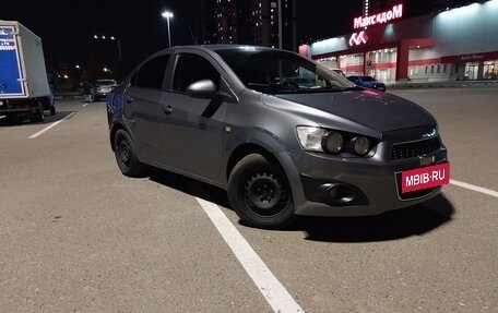 Chevrolet Aveo III, 2013 год, 700 000 рублей, 4 фотография