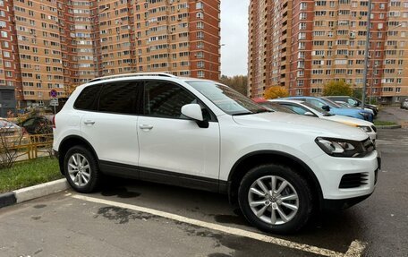 Volkswagen Touareg III, 2013 год, 3 150 000 рублей, 2 фотография