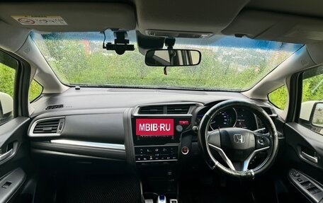 Honda Fit III, 2014 год, 940 000 рублей, 16 фотография