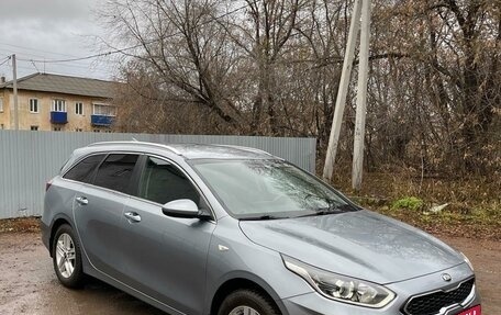 KIA cee'd III, 2019 год, 1 600 000 рублей, 2 фотография