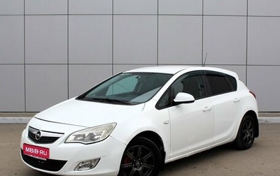 Opel Astra J, 2010 год, 650 000 рублей, 1 фотография