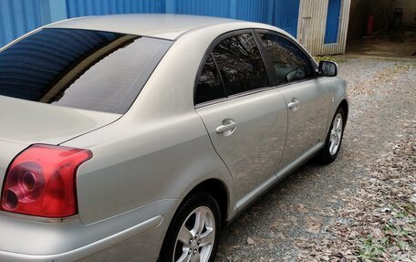 Toyota Avensis III рестайлинг, 2005 год, 810 000 рублей, 10 фотография