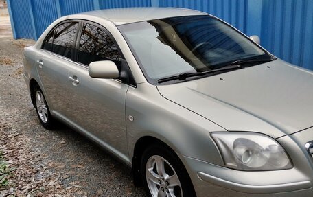 Toyota Avensis III рестайлинг, 2005 год, 810 000 рублей, 9 фотография